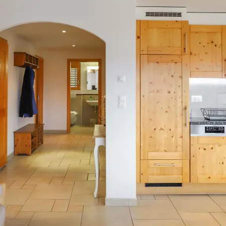 Apartment Domaine Des Reines C10 By Interhome Lägenhet