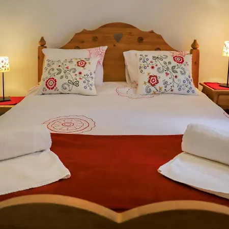 Domaine Des Reines C10 By Interhome