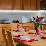 Apartment Domaine Des Reines C10 By Interhome